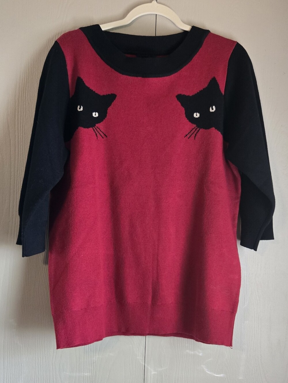 Unique Vintage Black & Red Cat Sleeve Minou Sweater